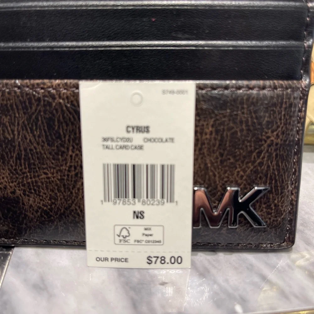 MICHAEL KORS Cyrus Burnished Tall Card Case Chocolate Brown  NWT